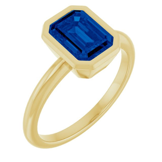 14K Yellow Gold Emerald 8 X 6 Mm Polished Lab-Grown Gem Solitaire Bezel-Set Ring Size 7