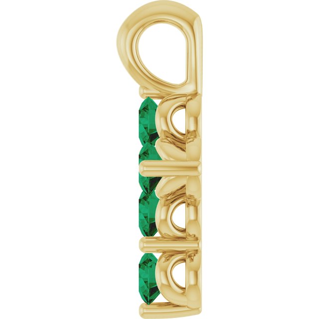 14K Yellow Gold Round 2 Mm 11.5 X 6.1 Mm Polished Natural Emerald Cross Pendant