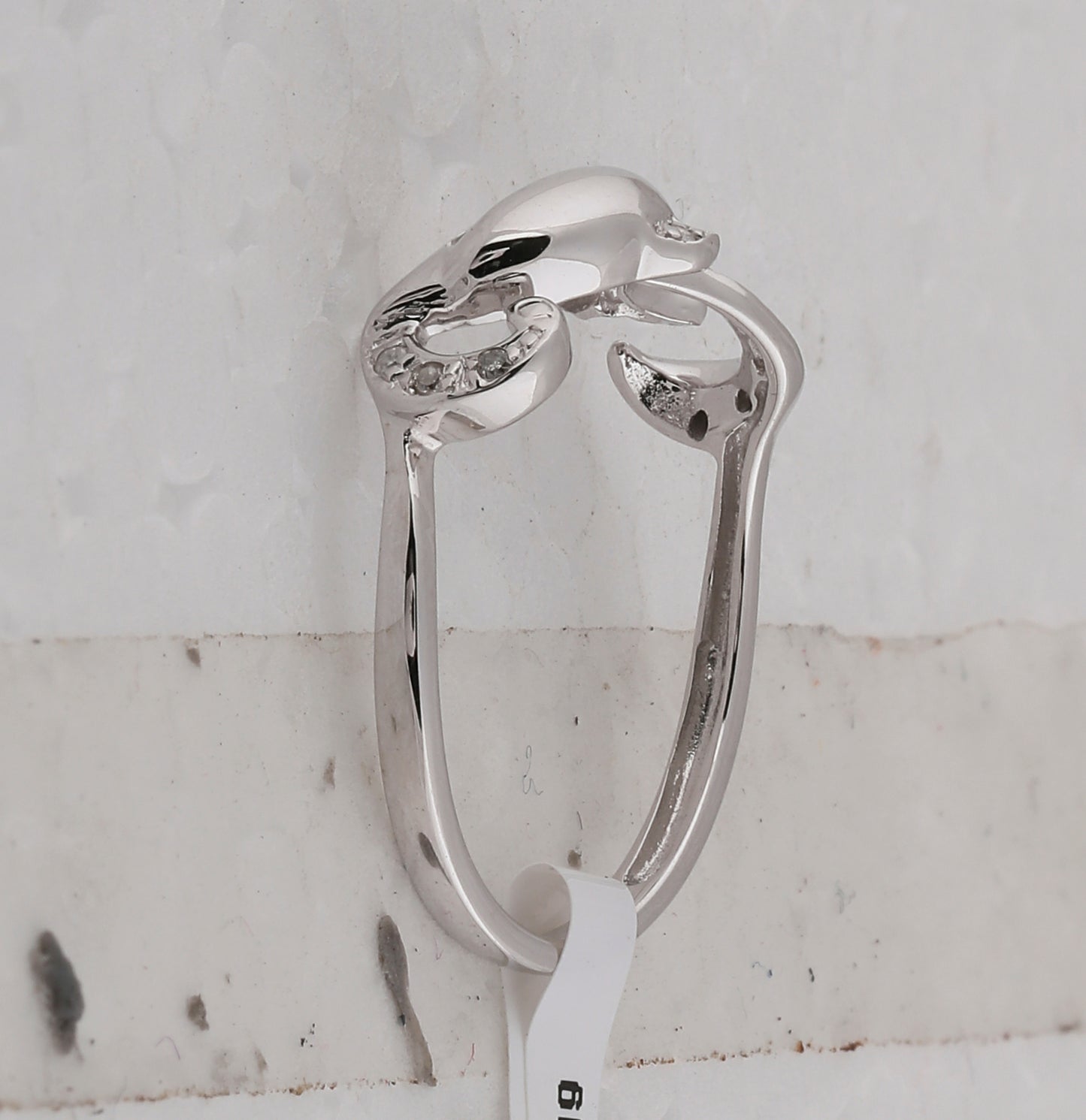 10K White Gold Womens Round Diamond Dolphin Ring 1/20 Cttw, Womens Size: 5-10