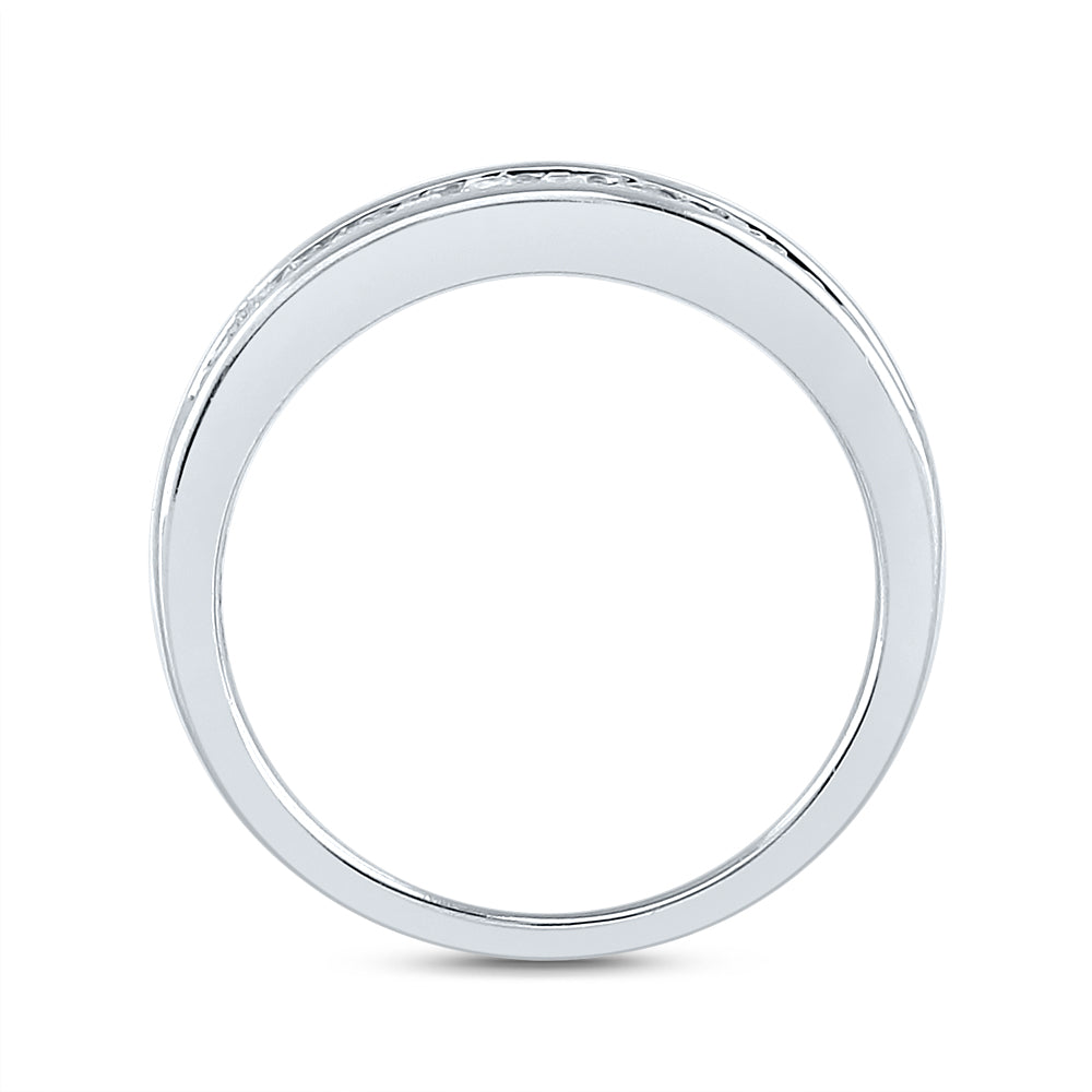 14K White Gold Princess Diamond Heart Bridal Wedding Ring Band Set 1 Cttw, Womens Size: 5-10