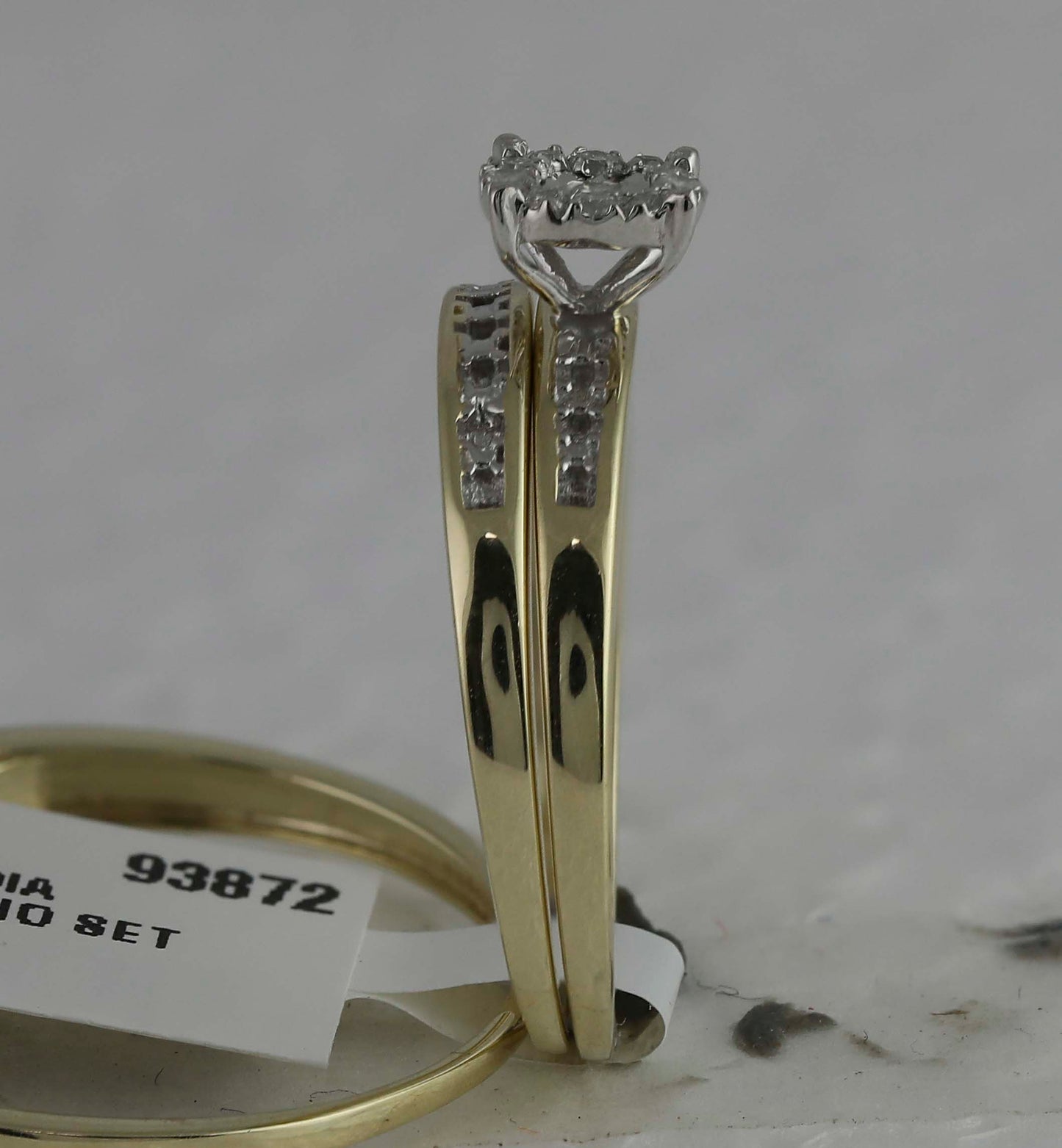 10K Yellow Gold His Hers Round Diamond Solitaire Matching Wedding Set 1/12 Cttw, Womens Size: 5-10, Mens Size: 7-13