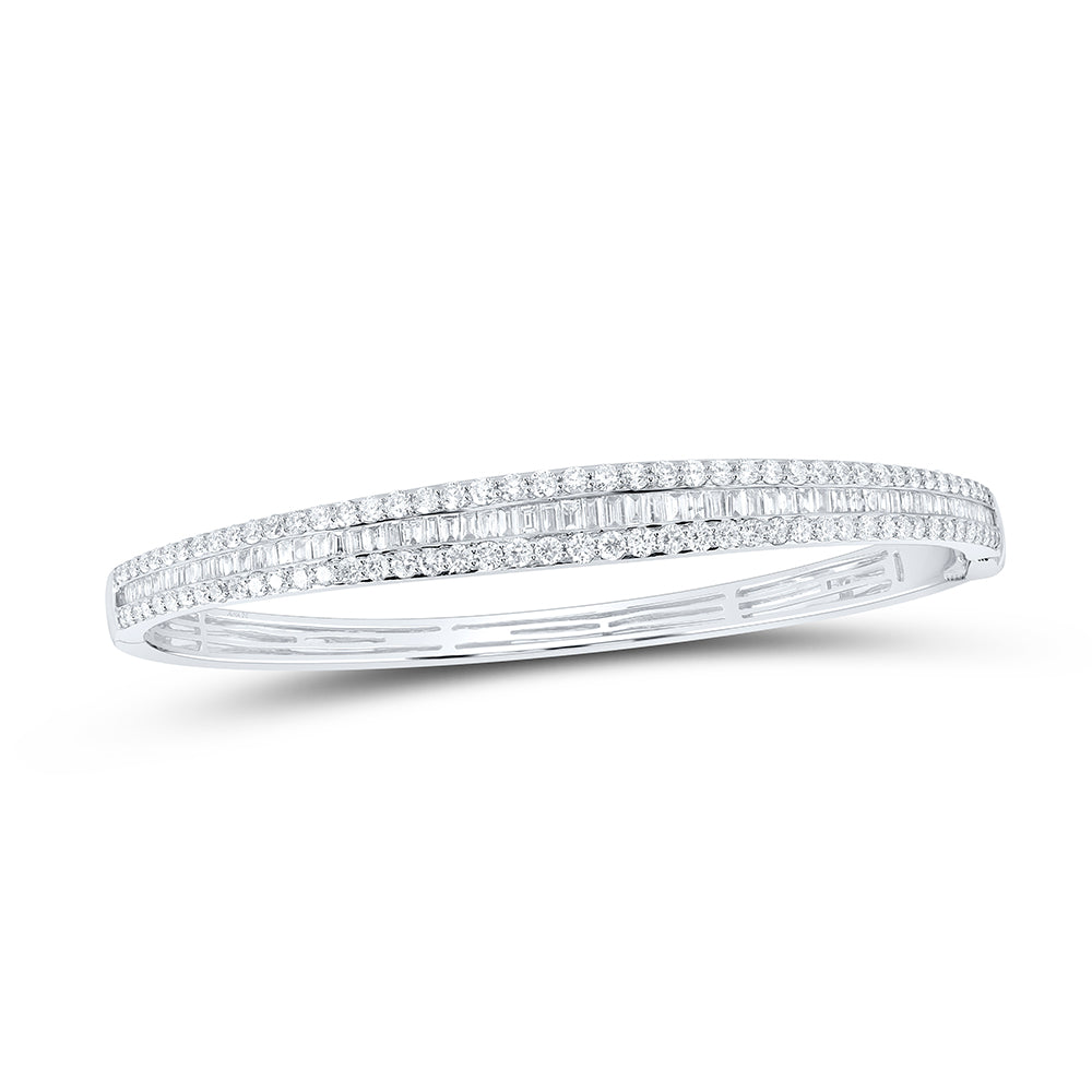 14K White Gold 3Ctw Natural Diamond Ana M Fashion Bangle (60X48Mm)
