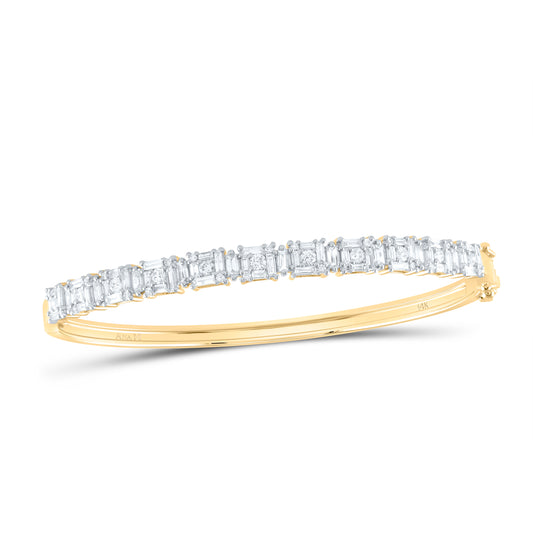 14kt Yellow Gold 1 5/8 Cttw Diamond Ana M Fashion Baguette Bangle(50x60mm)