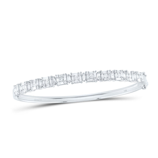 14kt White Gold 1 5/8 Cttw Diamond Ana M Fashion Baguette Bangle(50x60mm)