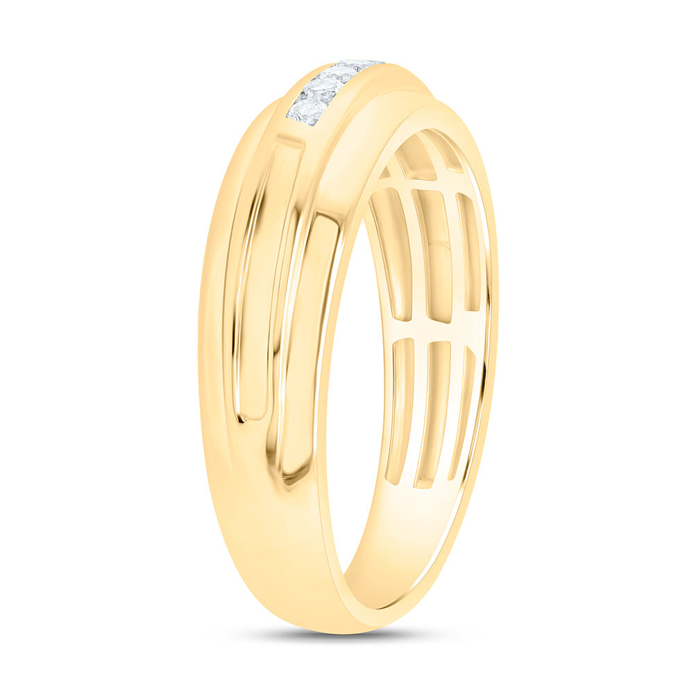 Sterling Silver Yellow-Tone or White-Tone 1/6 Ctw Natural Diamond Mens Band, Mens Size: 8-12