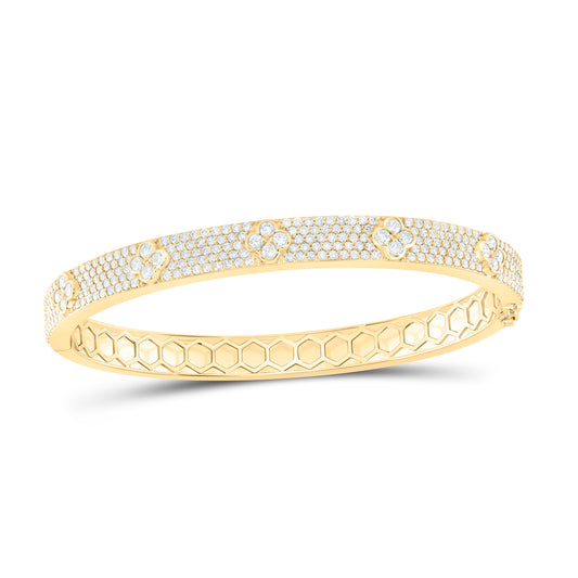 14K Yellow Or White Gold 2 1/2Cttw Natural Diamond Fashion Clover Bangle (60X48Mm)