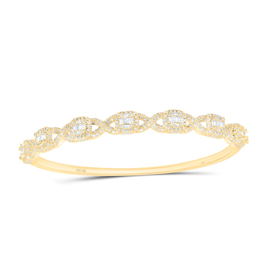 10K Yellow Gold 1 7/8Cttw Natural Diamond Fashion Infinity Cushion Bangle (65X55Mm)