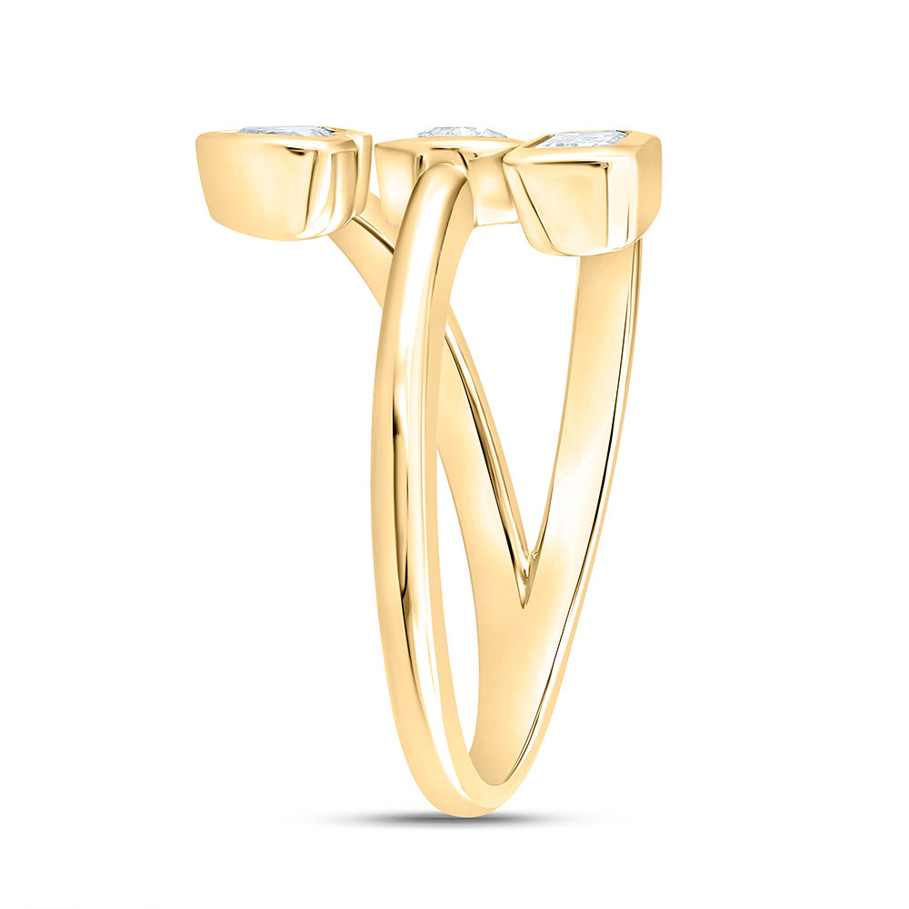 14K Yellow Or White Gold 5/8Cttw Natural Diamond I1 Ij 1/4Ct-Cht, 1/5Ct-Cem, 1/4Ct Center Round Fashion Heart Ring