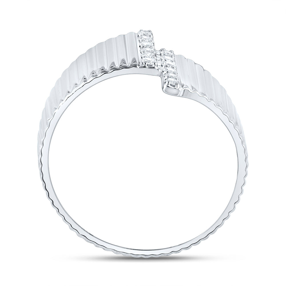 14K Yellow Gold 1/6Ctw Natural Diamond Fashion Ring