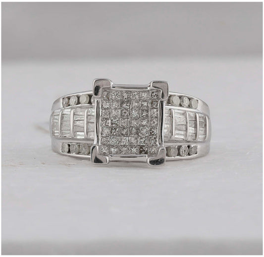 Sterling Silver 1 Cttw Diamond Fashion Ring Size 6