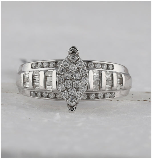 Sterling Silver Round Diamond Oval Cluster Bridal Wedding Engagement Ring 1/2 Cttw, Womens Size: 5-10
