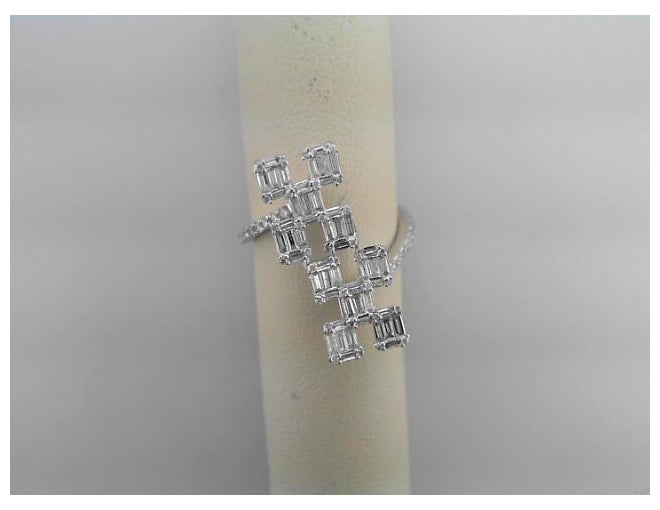 14kt White Gold 1 Ctw Diamond Diana  Ring