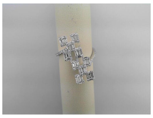 14kt White Gold 1 Ctw Diamond Diana  Ring