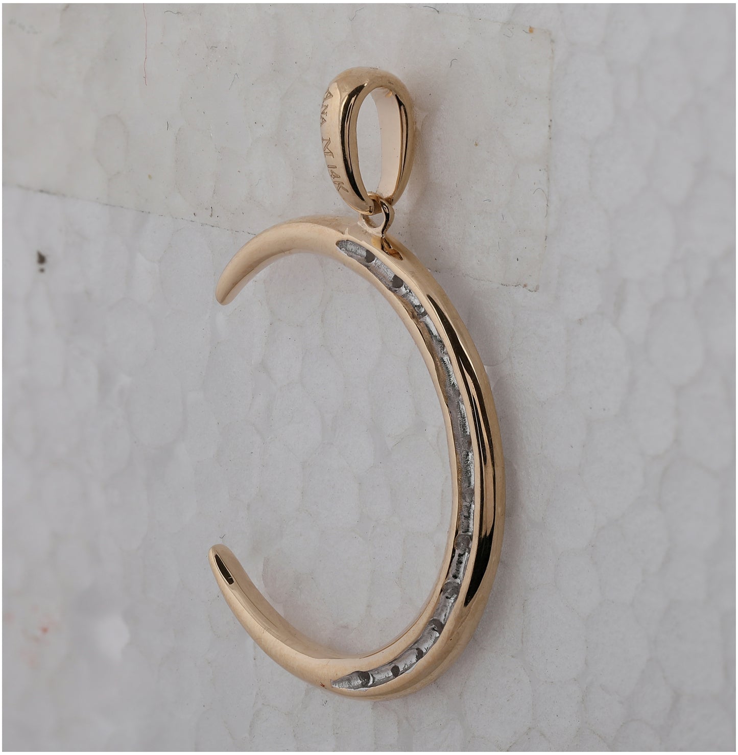 14K Yellow Gold Womens Round Diamond Crescent Moon Pendant 1/6 Cttw, Length: 1.16 In, Width: 0.79 In