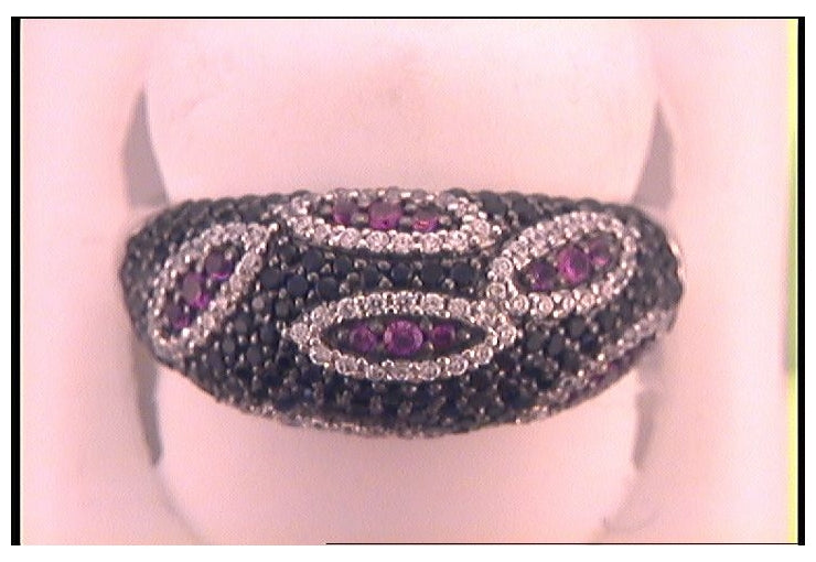 10kt White Gold 7/8ct Diamond Fashion Band