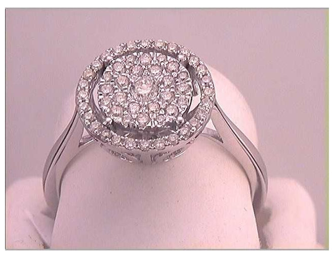 14kt White Gold 1/2ctw Diamond Solistar Ring