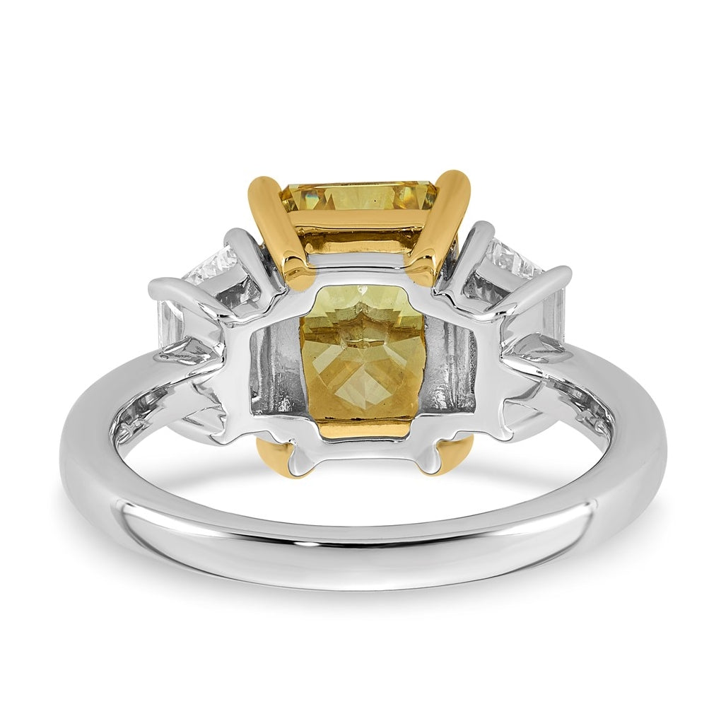 14k Two-Tone Gold 4 1/2ct Lab Grown Dia. Radiant VS+ Cert. Vivid Yellow & Trapezoid VS+