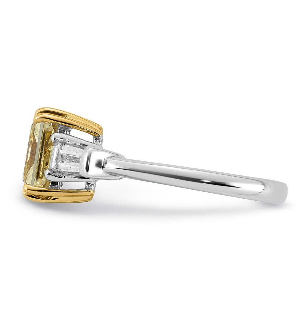 14k Two-Tone Gold 2 3/4ct Lab Grown Dia. Radiant VS+ Cert. Vivid Yellow & Baguette VS+