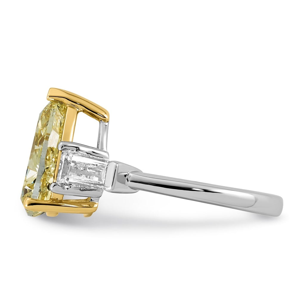 14k Two-Tone Gold 4 7/8ct Lab Grown Dia. Pear VS+ Cert. Vivid Yellow & Baguette VS+ F+