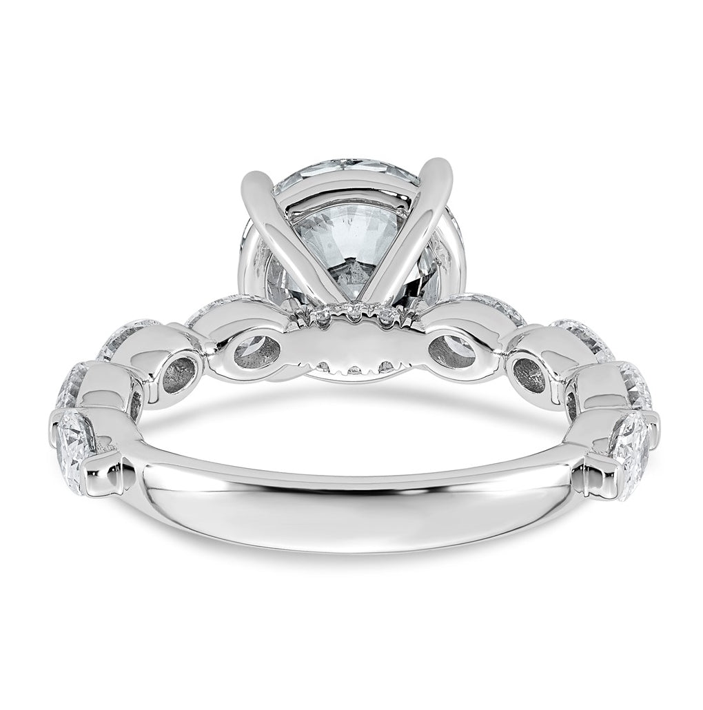 14K White Gold 4 1/2ct Certified Rd Ctr Lab Grown Diamond VS+ F+ w/ Oval Sides Comp. Eng.