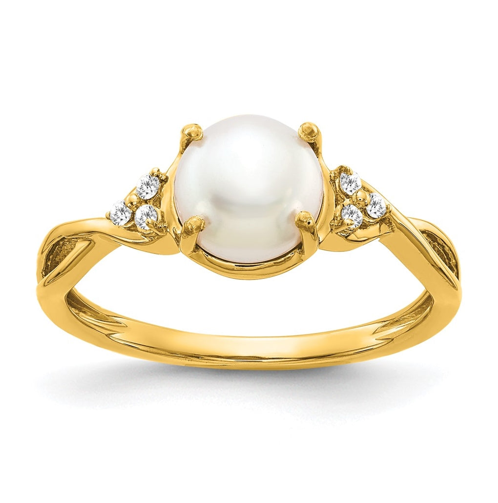10K Yellow Gold FWC Pearl and Diamond Ring