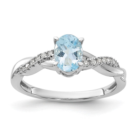 14K White Gold Oval Aquamarine and Diamond Ring, Size 7