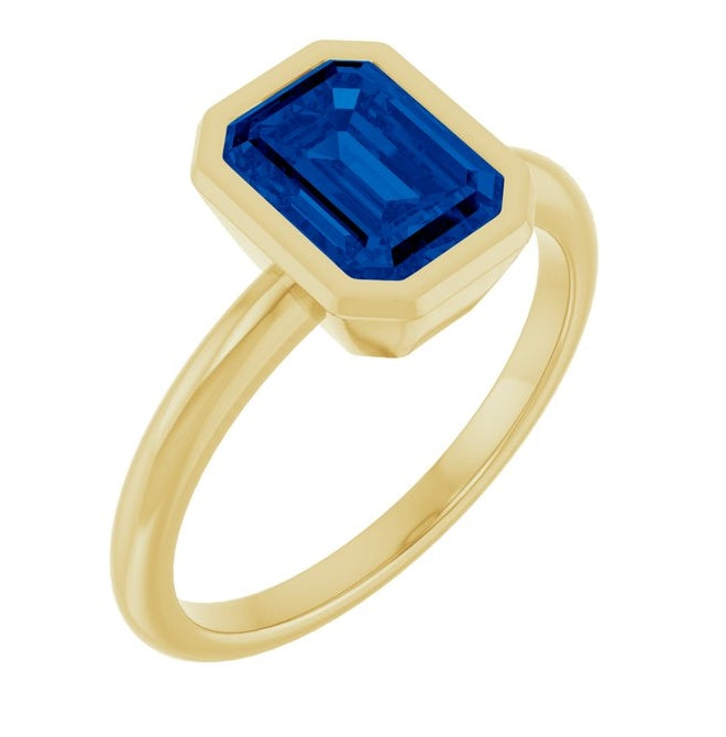 14K Yellow Gold Emerald 8 X 6 Mm Polished Lab-Grown Gem Solitaire Bezel-Set Ring Size 7