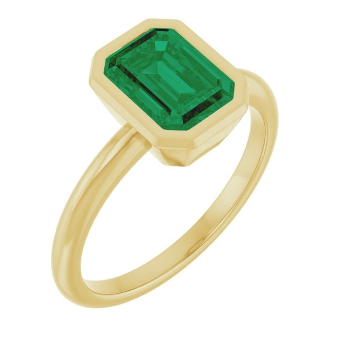 14K Yellow Gold Emerald 8 X 6 Mm Polished Lab-Grown Gem Solitaire Bezel-Set Ring Size 7