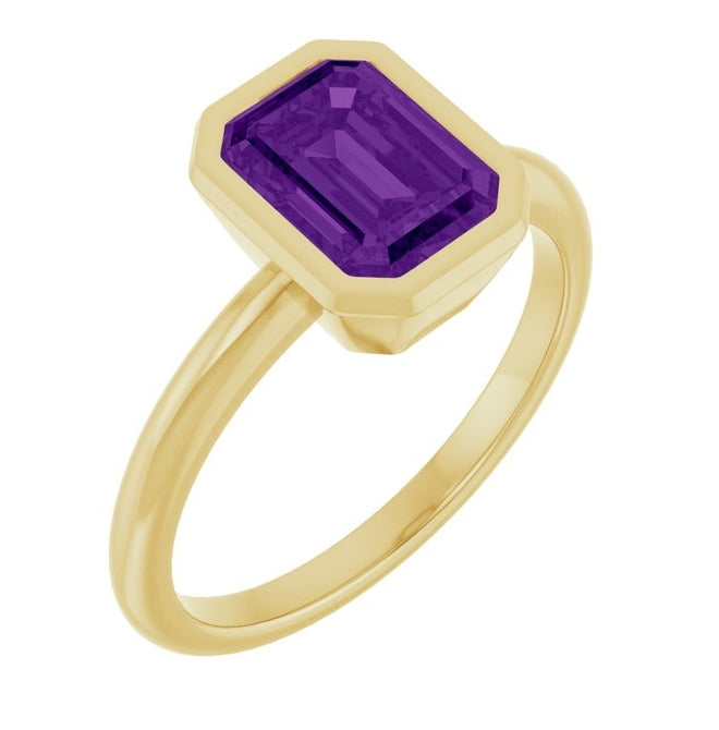 14K Yellow Gold Emerald 8 X 6 Mm Polished Natural Gem Solitaire Bezel-Set Ring Size 7