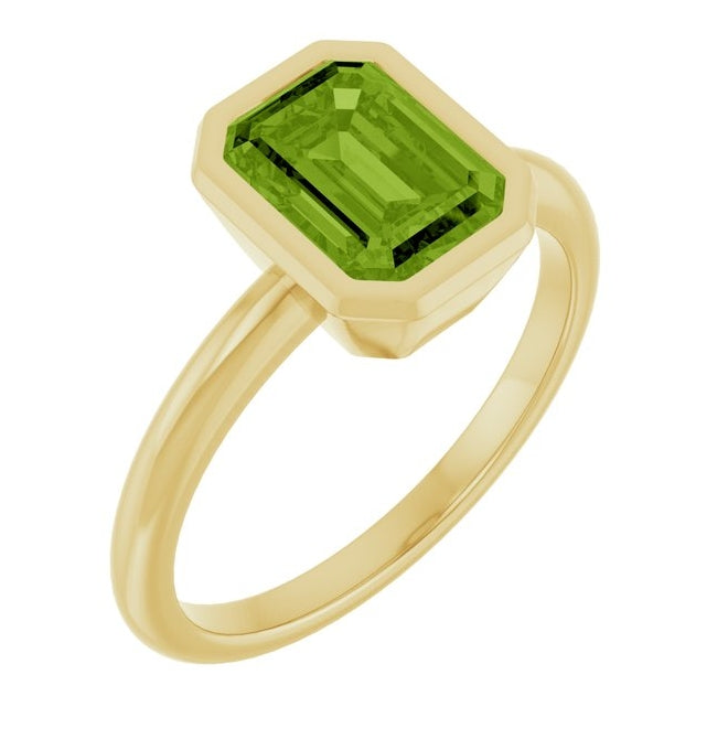 14K Yellow Gold Emerald 8 X 6 Mm Polished Natural Gem Solitaire Bezel-Set Ring Size 7
