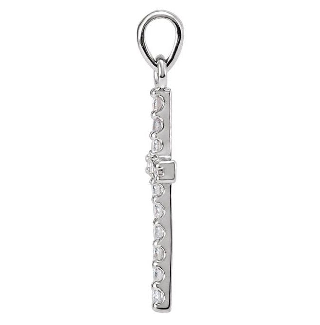 14K White Gold Round 1.3Mm  Si1-Si2, G-H Polished Lab-Grown Diamond Accented Cross Pendant
