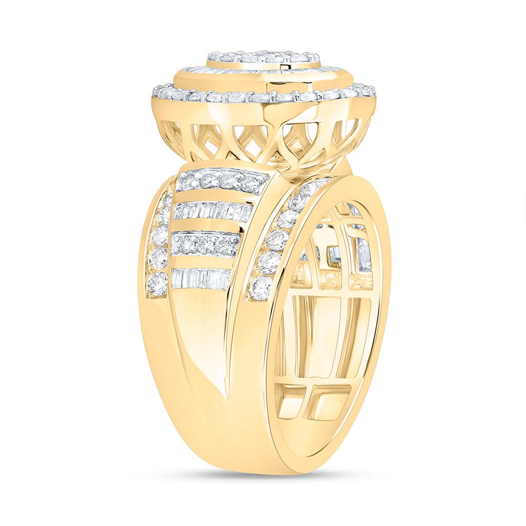 10K Yellow Gold 1 1/2 Cttw Natural Diamond Fashion Oval Ring