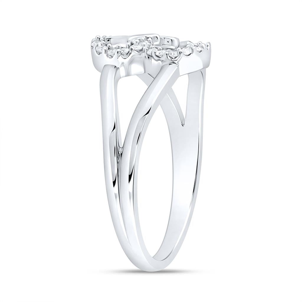 Sterling Silver 1/8 Cttw Natural Diamond Gift "Mom" Heart Ring